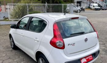 Fiat Palio Essence 1.6 Flex 2015 full