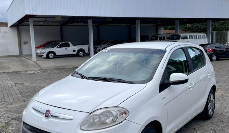 Fiat Palio Essence 1.6 Flex 2015 full