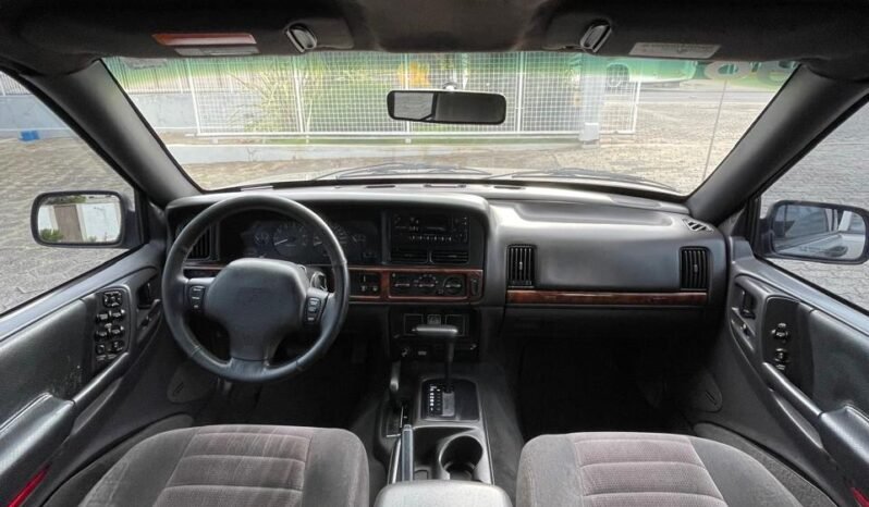 Jeep Grand Cherokee Laredo 4×4 AUT. 4.0L Gasolina full