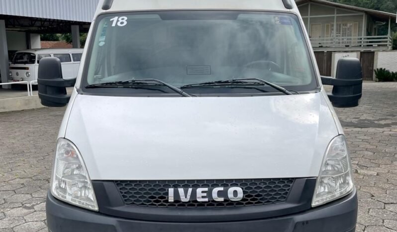 IVECO DAILY FURGÃO | Motor 3.0 Diesel ano 2018 full