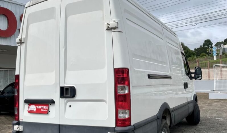 IVECO DAILY FURGÃO | Motor 3.0 Diesel ano 2018 full